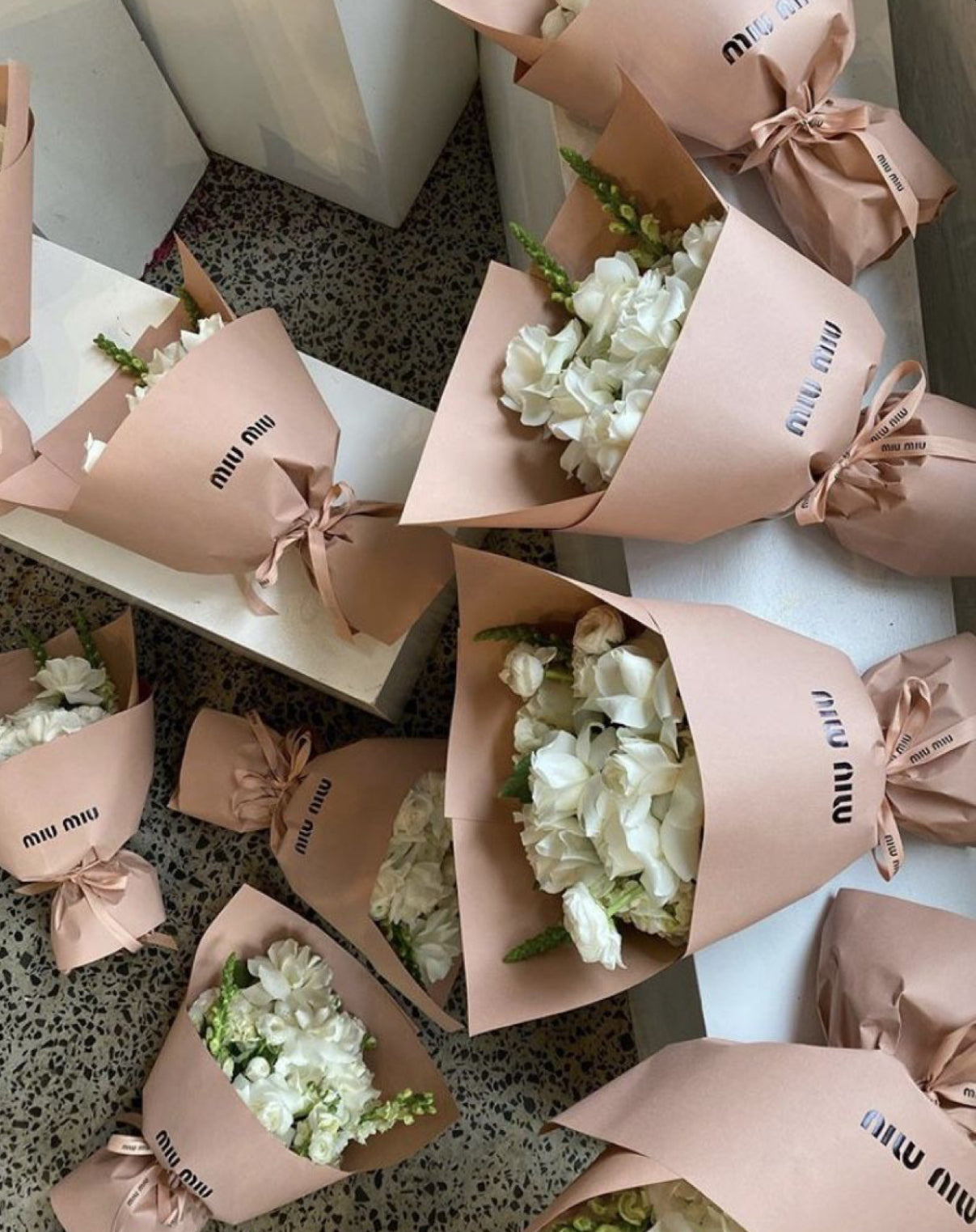 Corporate single roses floral gifts