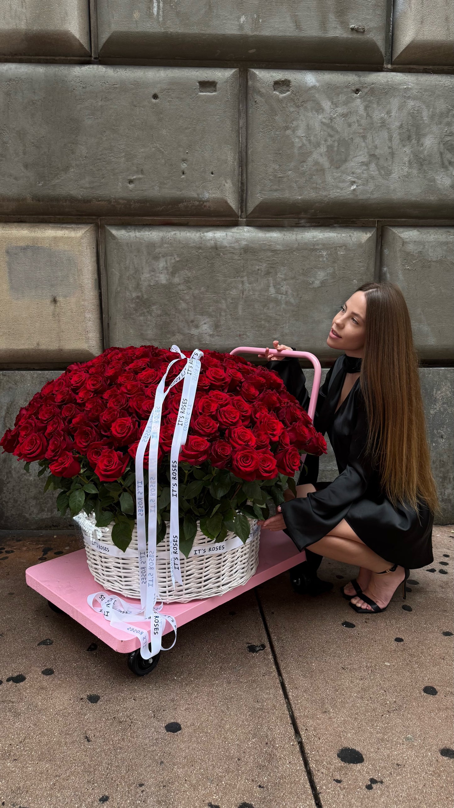 Luxury red roses basket