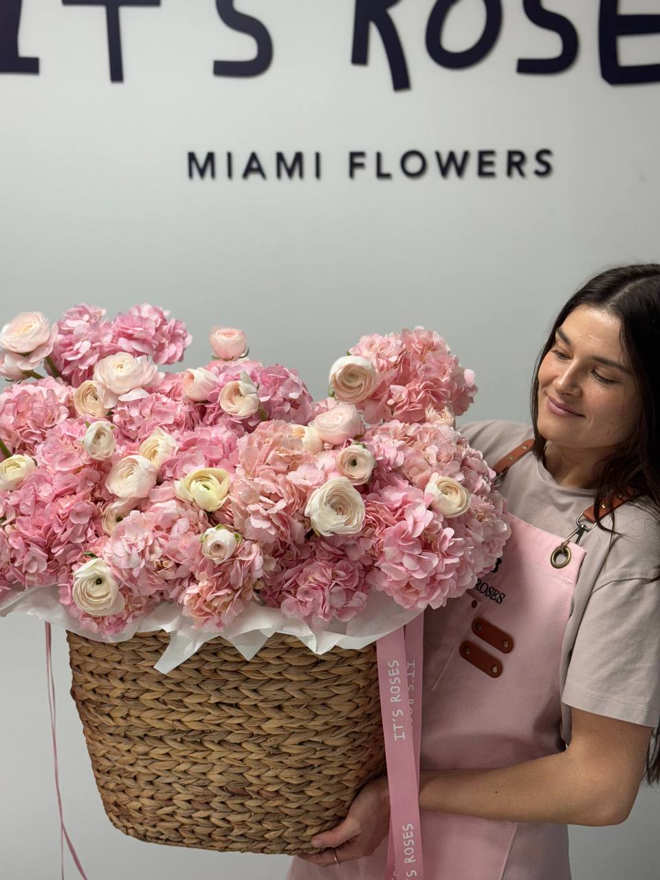Pink Cloud Deluxe Basket