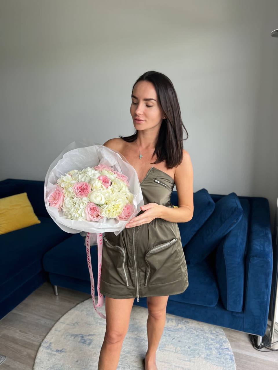 MIX OF FLOWERS