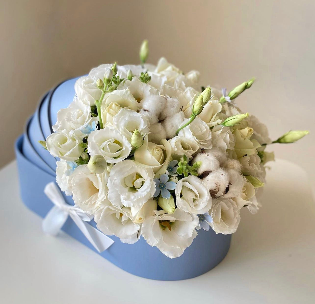 Baby flower bassinet