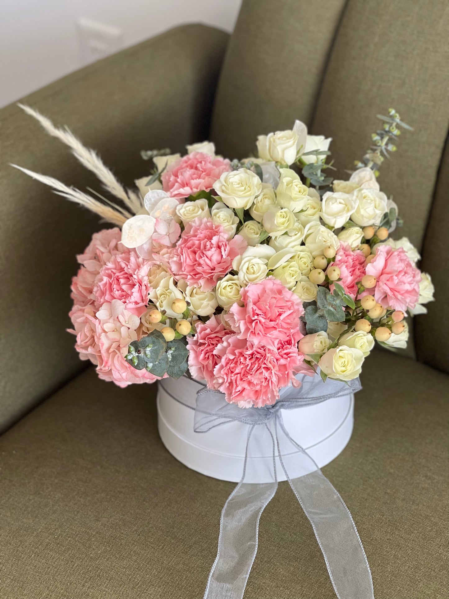 Pink flowers mix