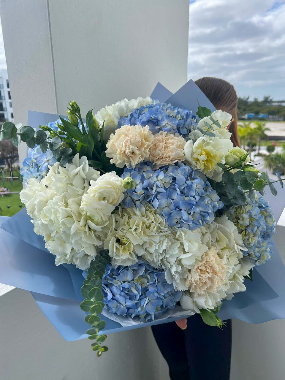 Bouquet of mix flowers