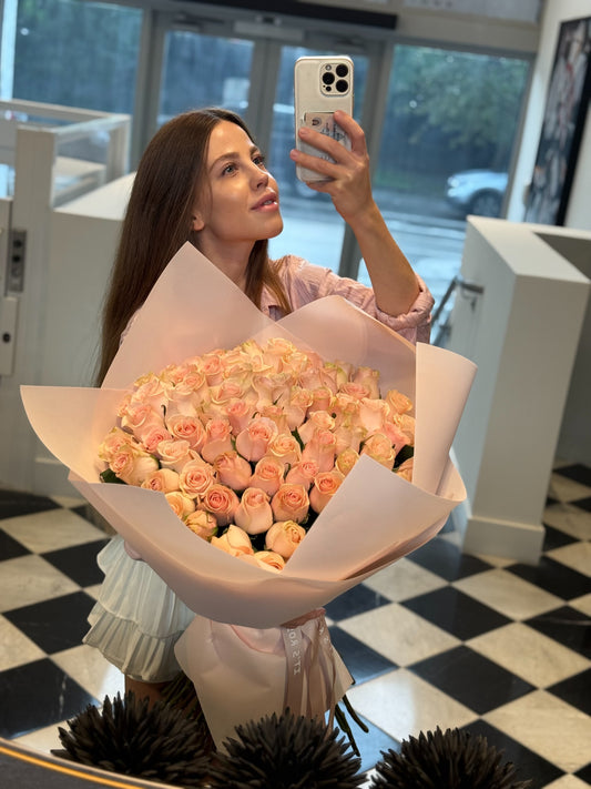 71 stems Pink Mondial Roses