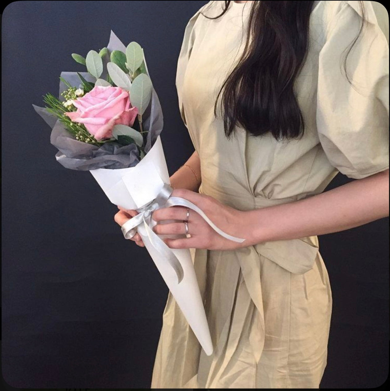 Corporate single roses floral gifts