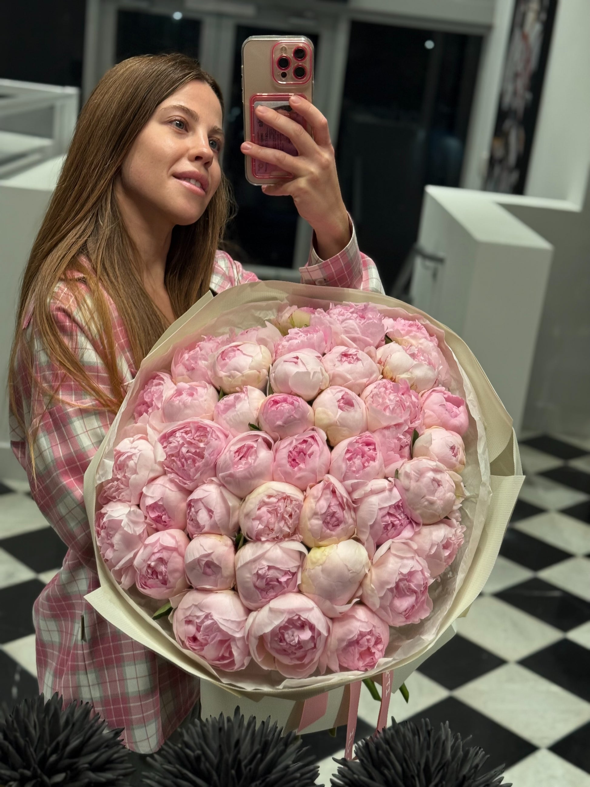 Miami peonies bouquet delivery 