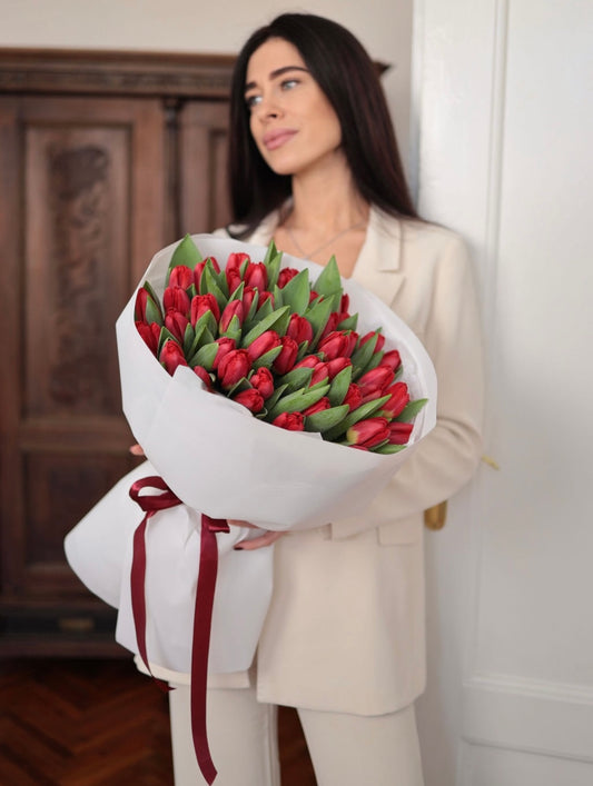 Red tulips bouquet