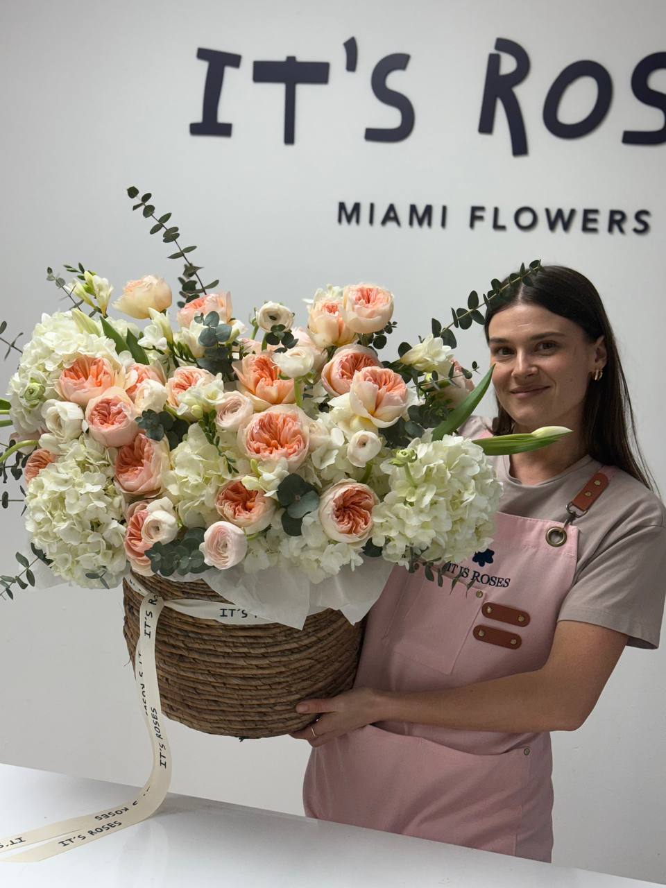 luxury flowers delivery