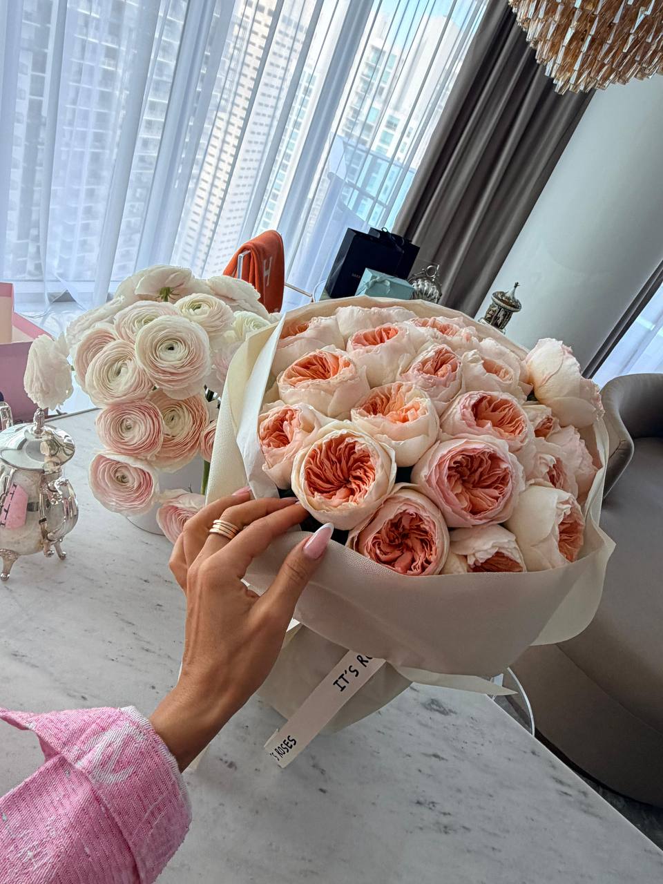 luxury roses Miami