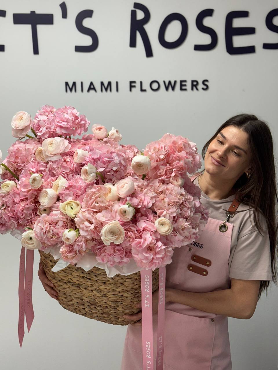 Pink Cloud Deluxe Basket