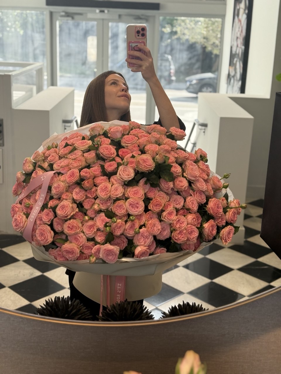 Pink spray garden roses