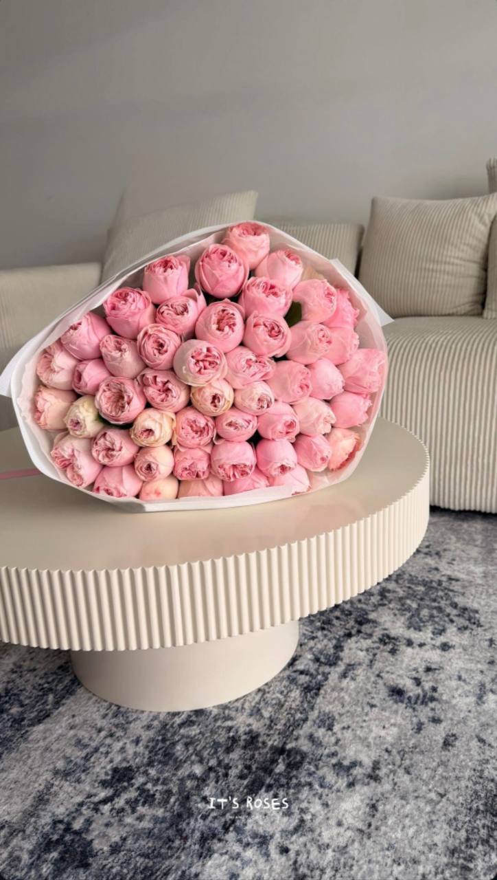 pink roses delivery